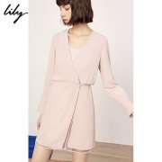Lily2019春新款女装商务感灰粉色V领修身通勤长袖拼接连衣裙7905图片